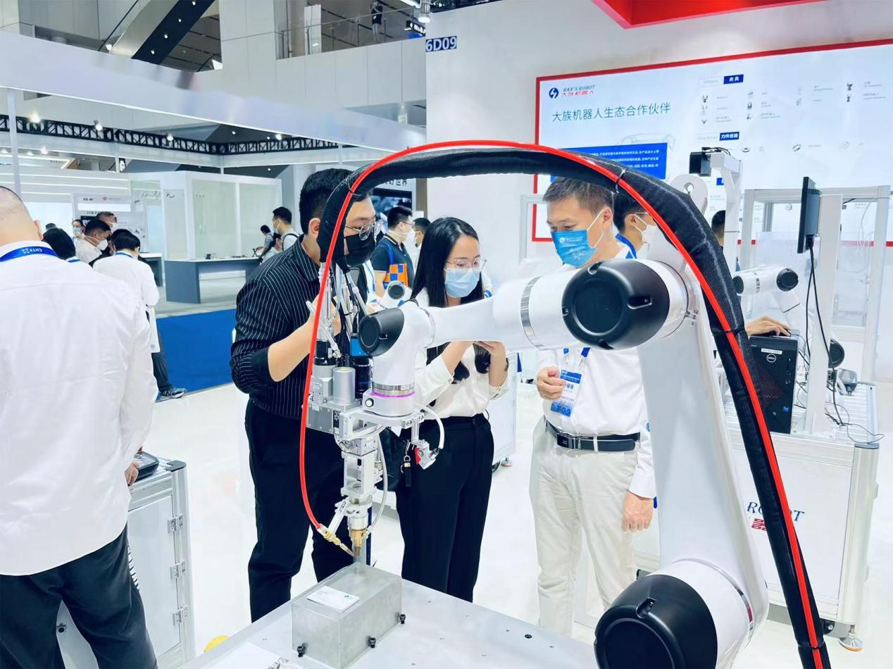 Han&#8217;s Robot made a wonderful appearance at the Electronica South China in Munich, and its collaborative robot products won the Excellent Product Award